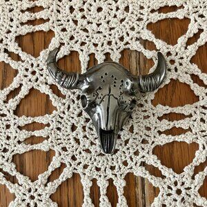 Solid Silver Color Metal Color Bull Head Skull Belt Buckle